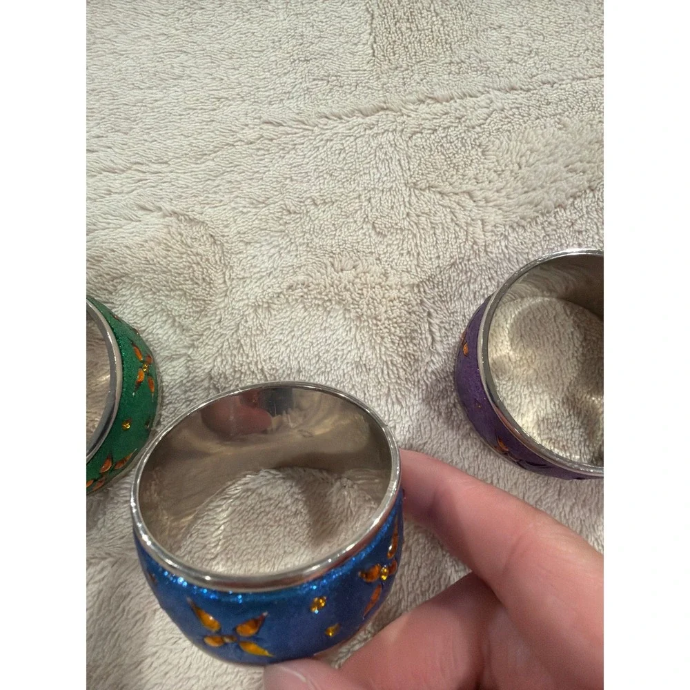 Pier 1 Napkin Rings Unisex OS Multicolor Good Glitter Nickel Plated Set of 4